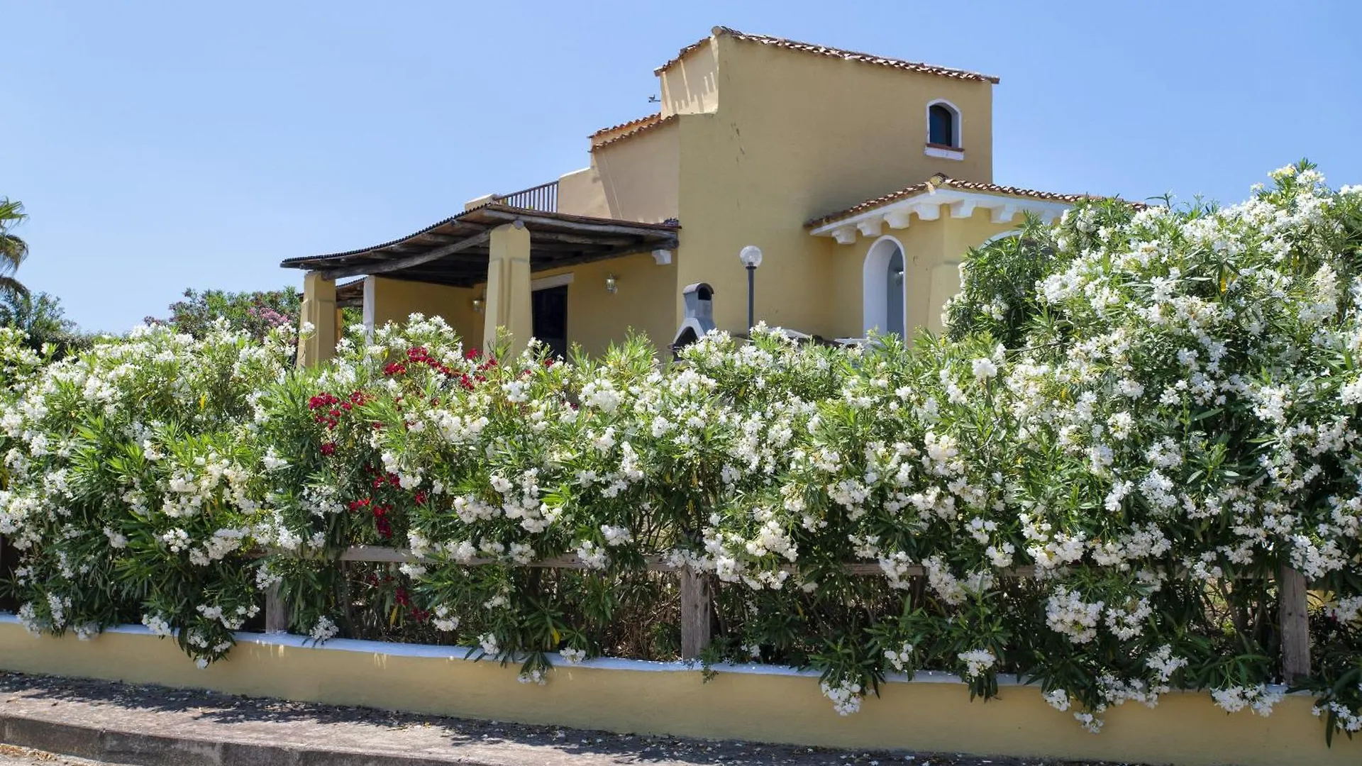 Villa Azzurra Стинтино Италия